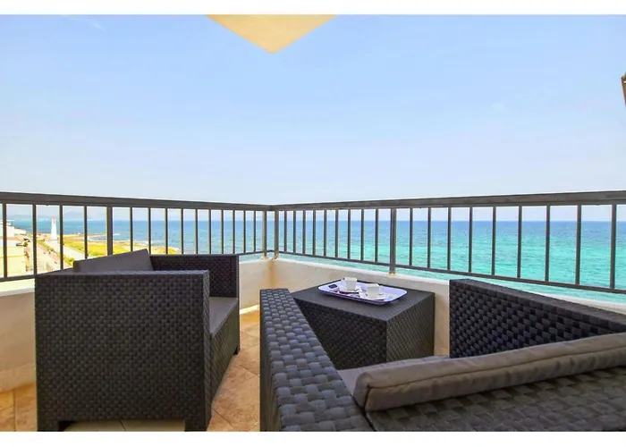 Boston By Interhome * كان بيكافورت