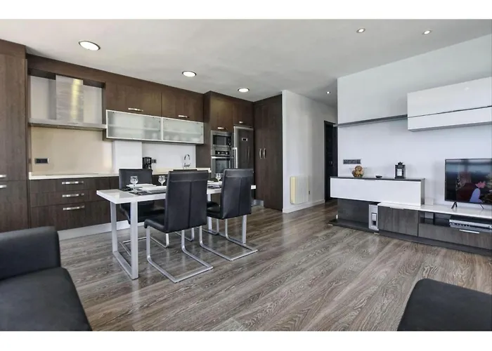 Boston By Interhome *